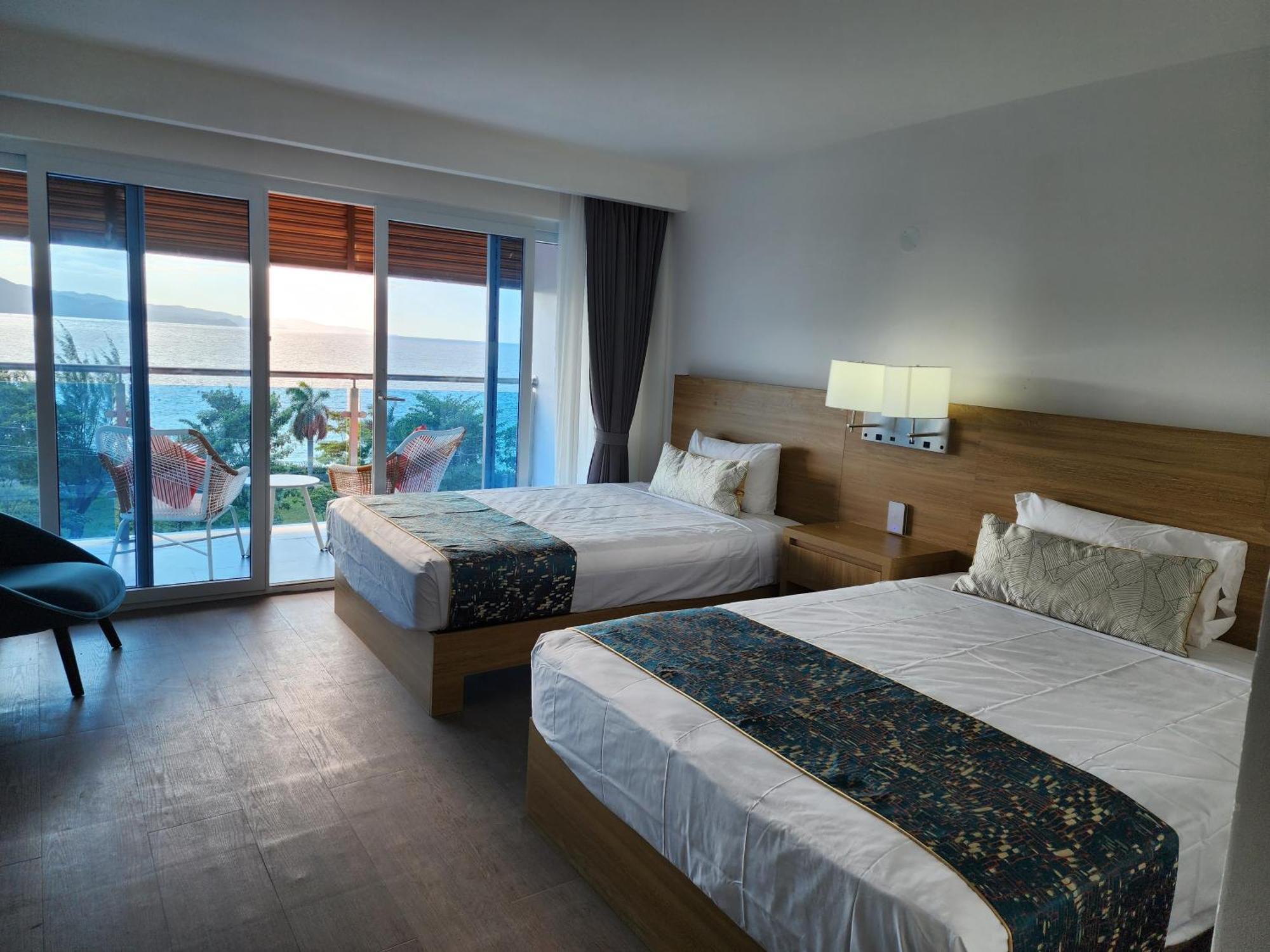 Hotel 39 Jamaica 몬테고 베이 외부 사진